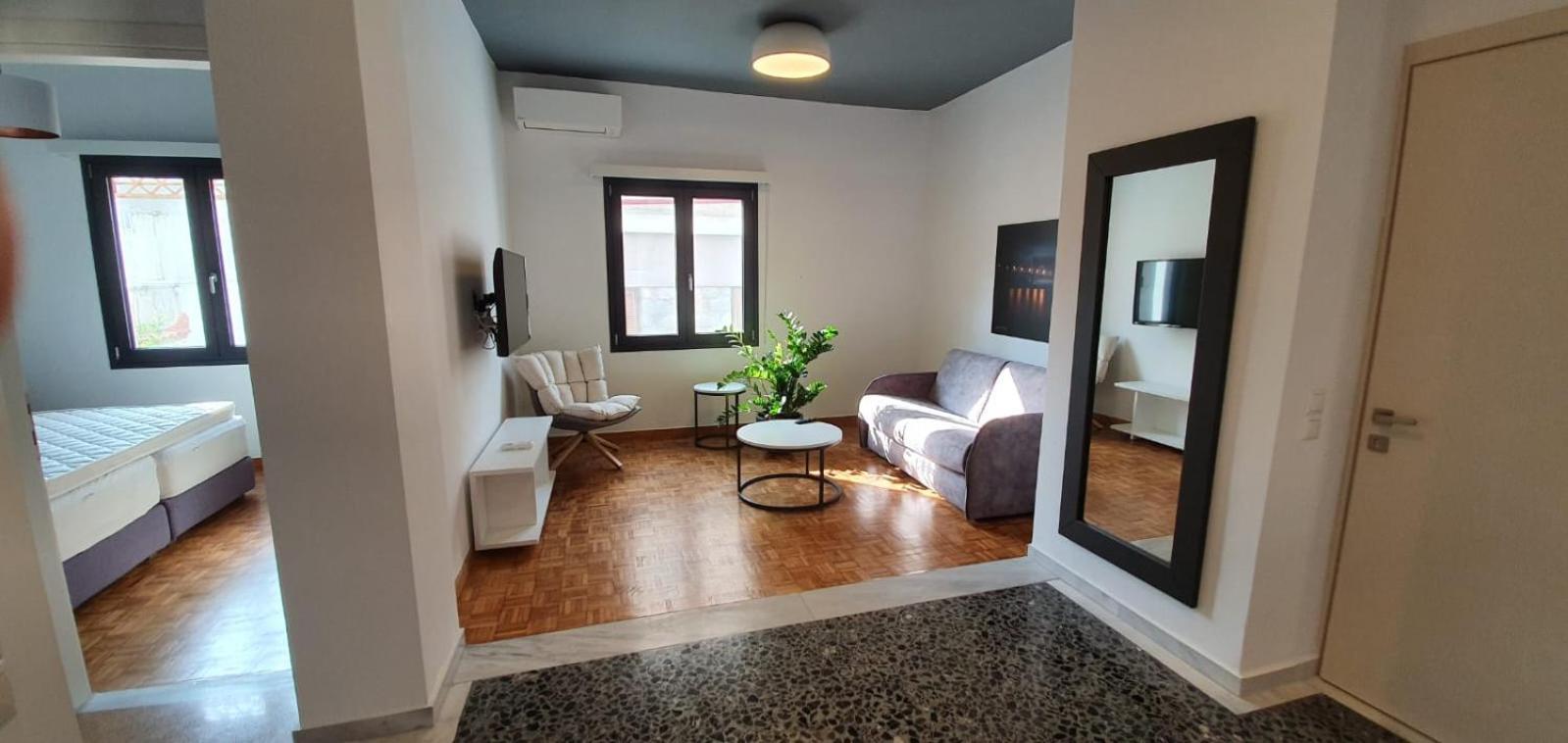Aonia Luxurious Modern Boutique Apartments Chalkís 외부 사진